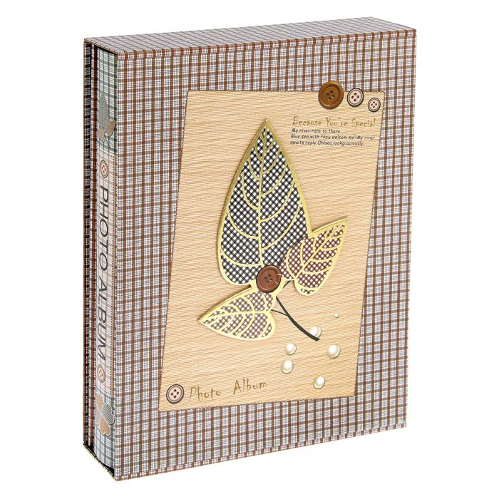 Фотоальбом на 200 фото 13х18см "Листья в клеточку"объемная картинка в кор.МИКС 29,5х23х5,5см