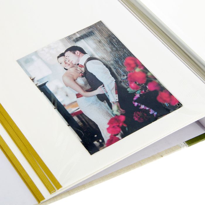 Фотоальбом магнитный 20 листов"Четырёхлистник"объемная картинка МИКС в кор.29,5х23х5,5см