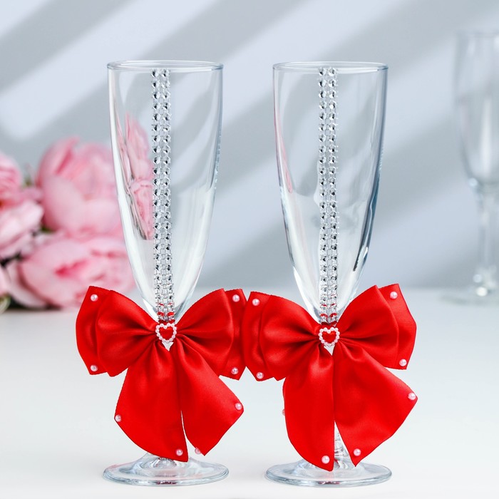 Набор свадебных бокалов для битья «Элит» с бантом и стразами, 2 шт., красный