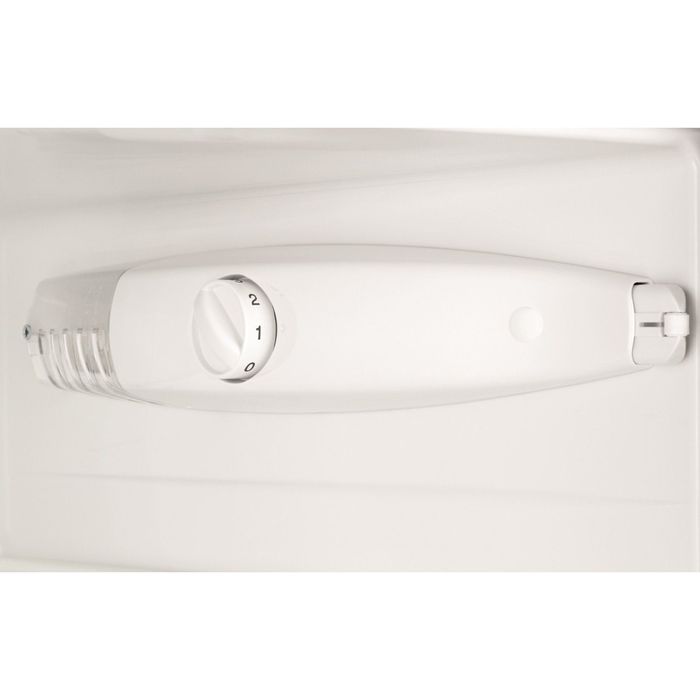 Холодильник Electrolux ENN 93111AW