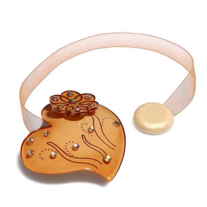 Подхват для штор на ленте "Сердце цветочное", цвет кофейный