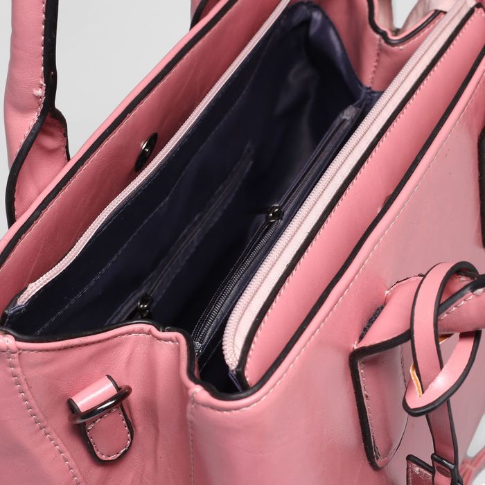 Сумка женская на молнии, 1 отдел с перегородкой, 3 наружных кармана, длинный ремень, цвет розовый