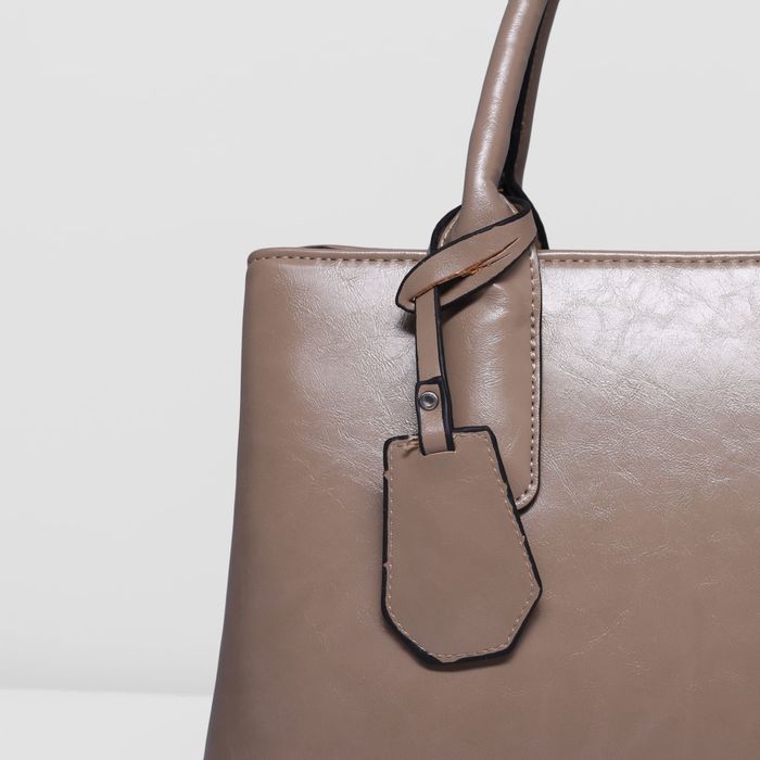 Сумка женская на молнии, 1 отдел с перегородкой, 3 наружных кармана, длинный ремень, цвет хаки