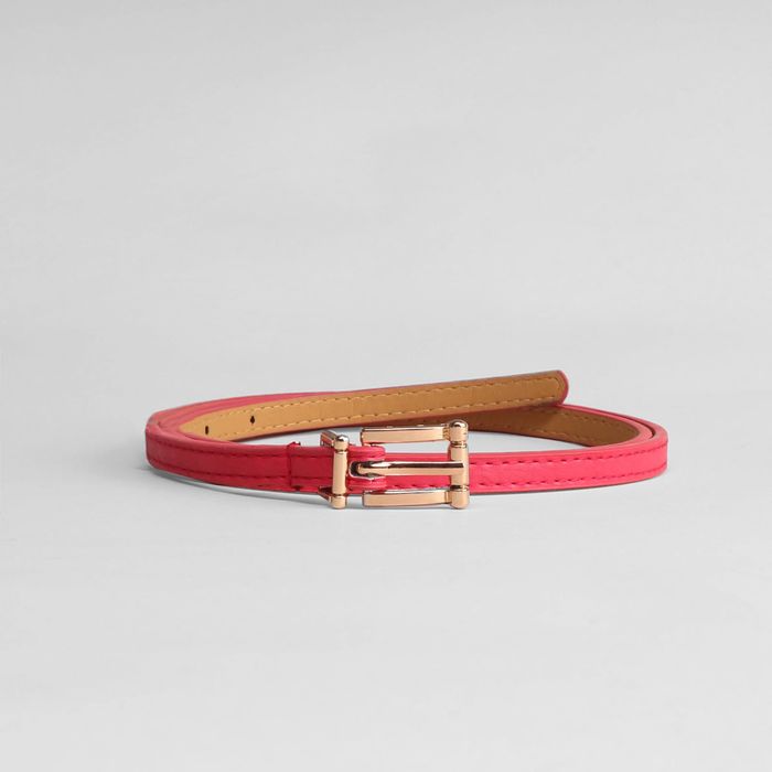 Ремень женский, пряжка хомут золото, ширина - 0,8 см, цвет малиновый
