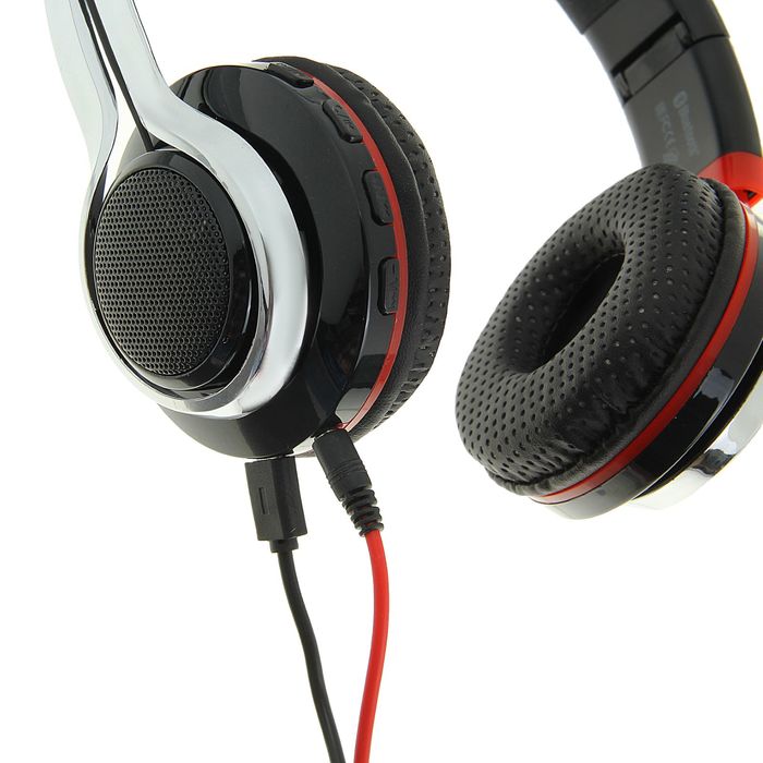 Наушники Qumo Freedom Slyle, Bluetooth 4.2, радио, microSD, до 4,5 ч в режиме разговора