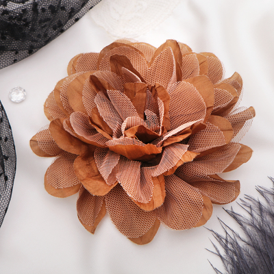 Брошь "Цветок дива" цвет светло-коричневый