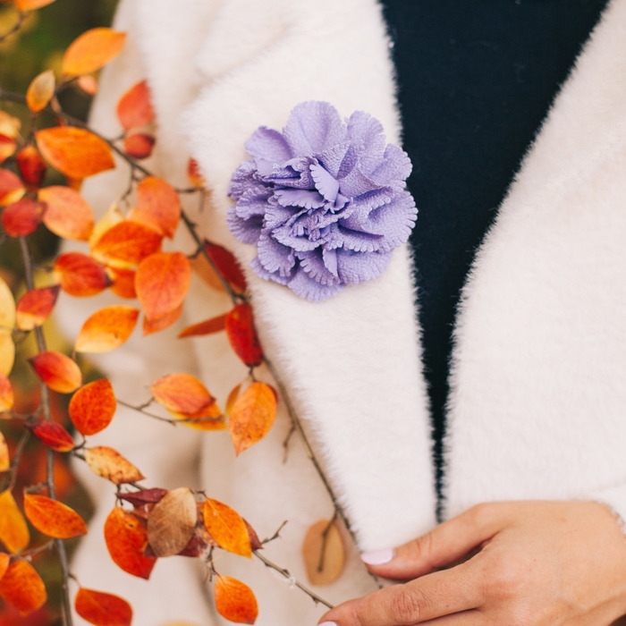 Брошь "Цветок дива" малая, цвет сиреневый