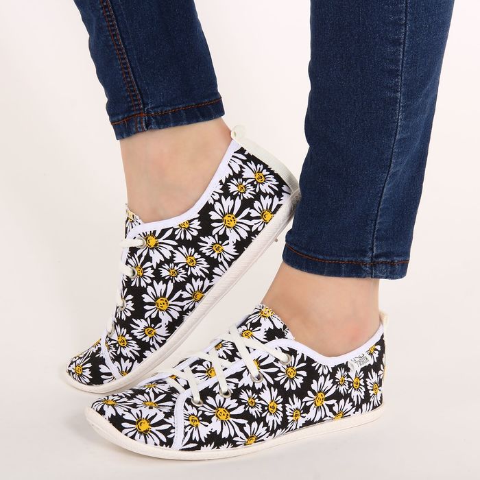 Кеды женские "Ромашки" (черный) (р. 37)