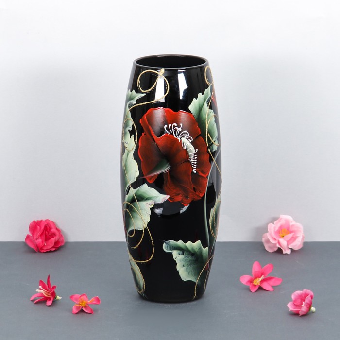 Ваза "Мак на чёрном"