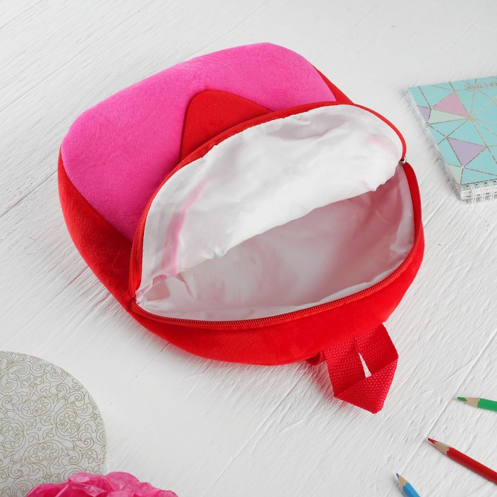 Мягкий рюкзак "Клубничка"