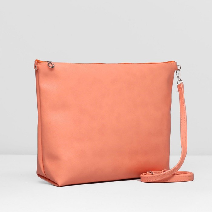 Сумка женская "Классика", отдел на молнии, регулируемый ремень, цвет персиковый