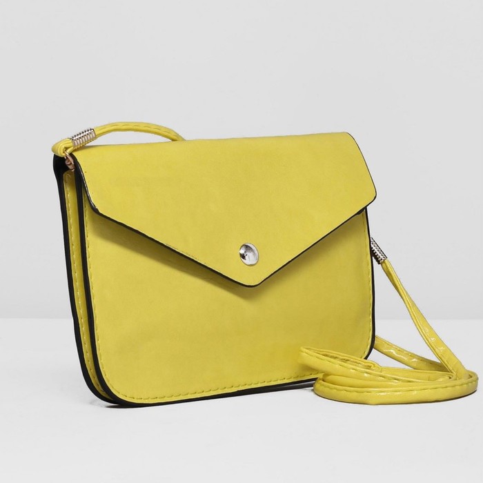 Сумка женская "Шарм", 3 отдела на клапане, длинный ремень, цвет жёлтый