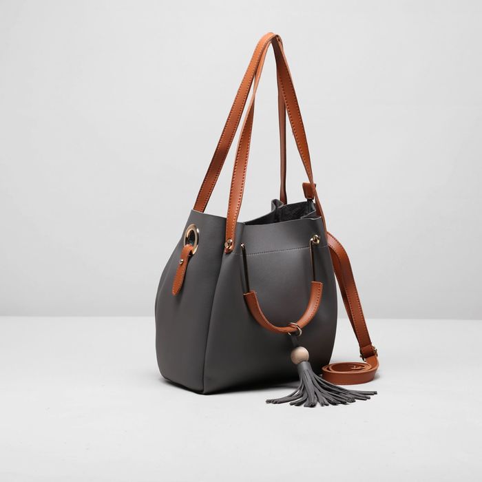 Сумка женская на молнии, 1 отдел с косметичкой, цвет серый