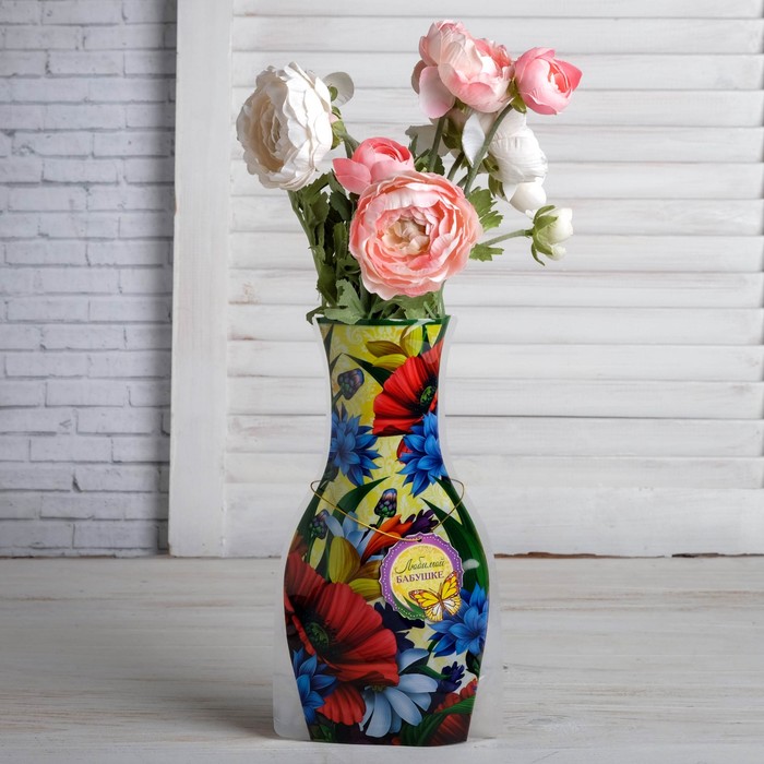 Пакет для цветов (ваза) с открыткой "Бабушке"