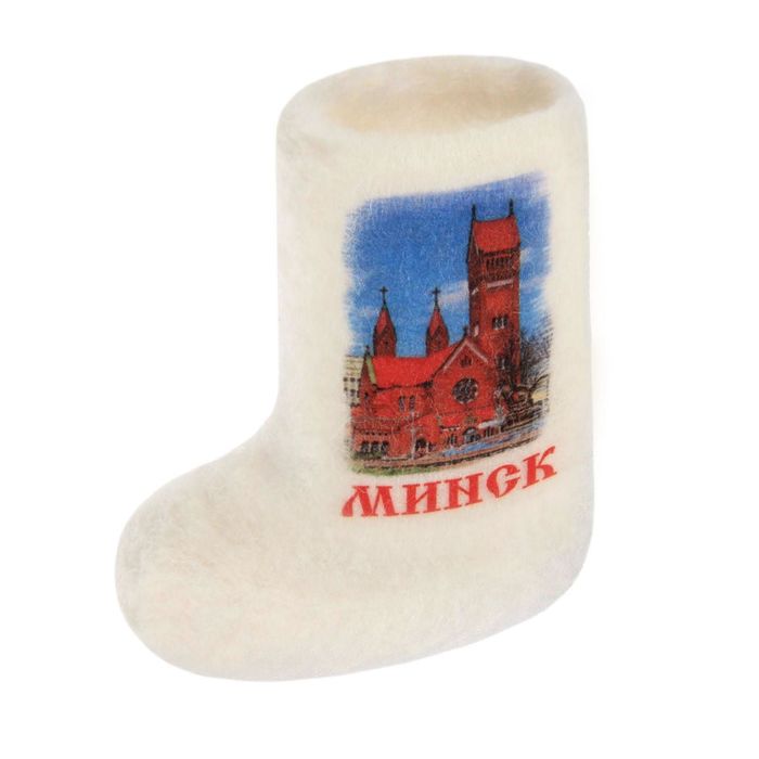 Магнит-валенок ручная работа «Минск. Костёл Святого Симеона и Святой Елены»