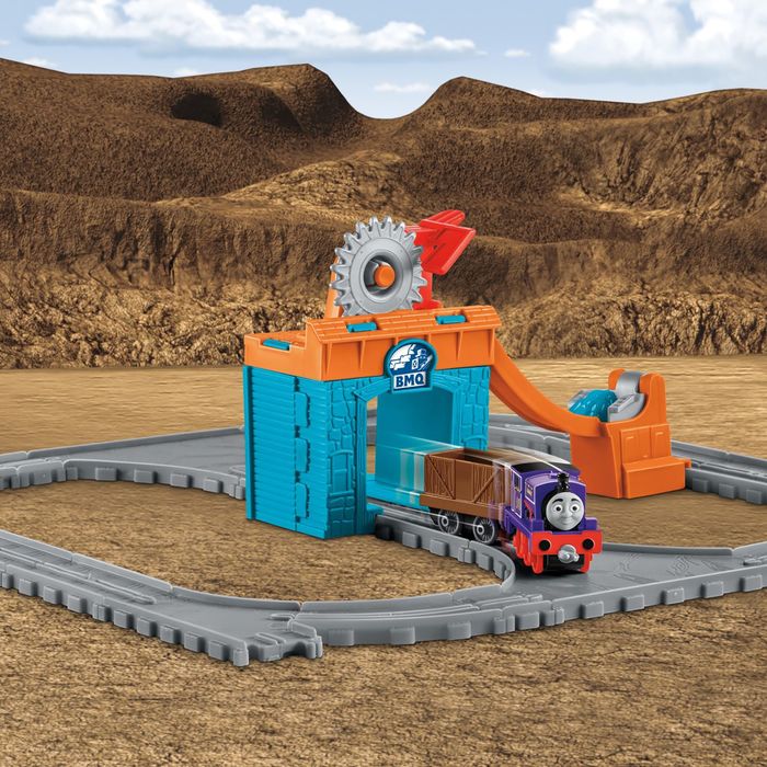 Игровой набор "Паровозик Чарли за работой"