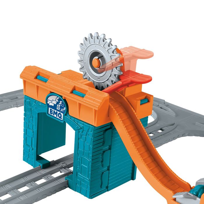 Игровой набор "Паровозик Чарли за работой"