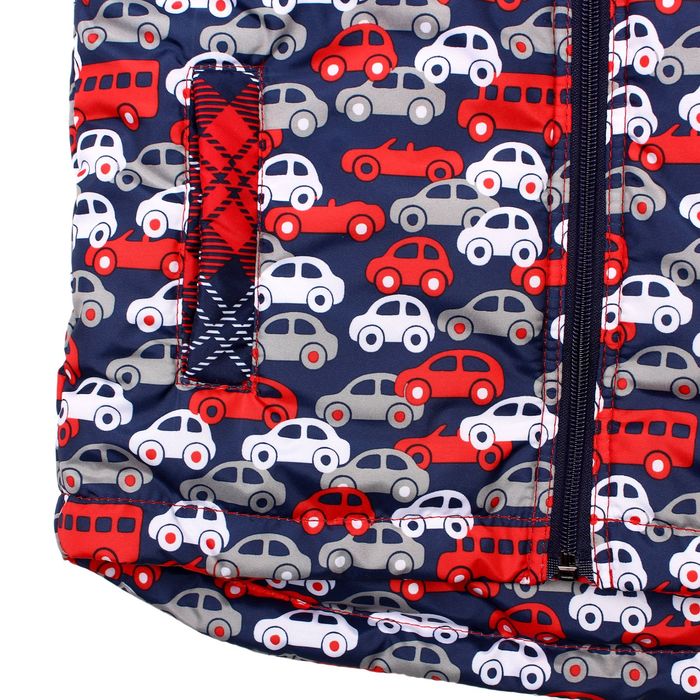 Жилет для мальчика "ДЕМИД", рост 86 см (48), машинки красный Ж11017-03_М