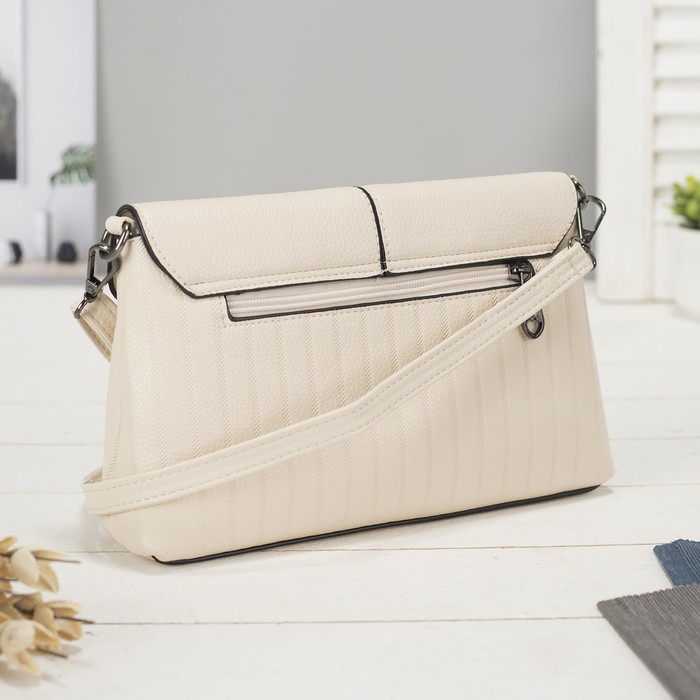 Сумка женская на молнии, 1 отдел с перегородкой, наружный карман, регулируемый ремень, цвет пудра