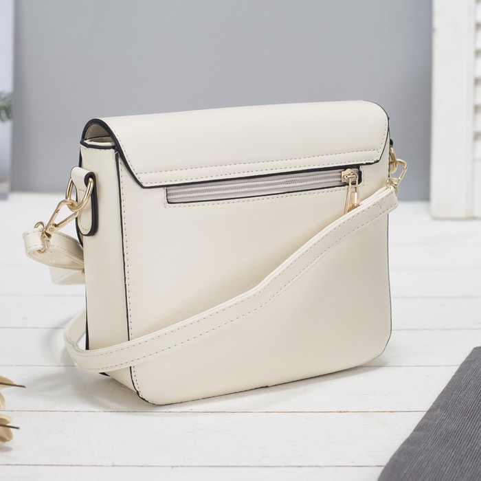 Сумка женская на молнии, 1 отдел, наружный карман, регулируемый ремень, цвет молочный