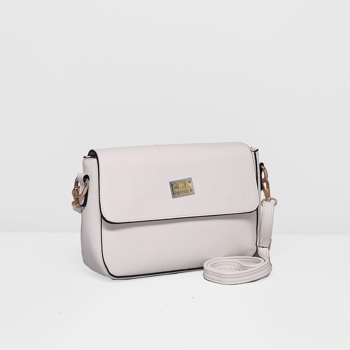 Сумка женская на молнии, 1 отдел с перегородкой, наружный карман, регулируемый ремень, цвет белый