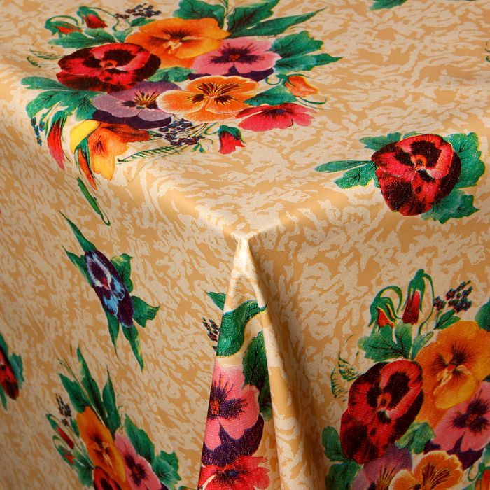 Клеенка столовая на ткани, ширина 125 см "Анютины глазки", рулон 25 м, цвет бежевый