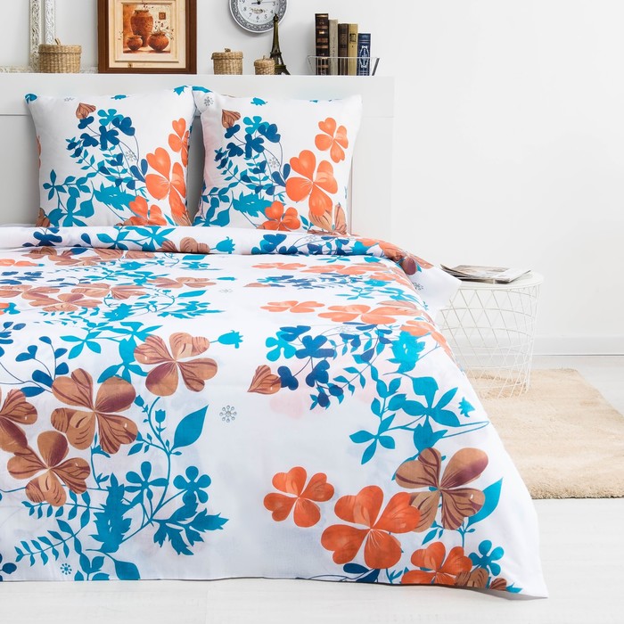 Постельное бельё "Добрые традиции" 2 сп., рис. 343/2, 180х215, 175х215, 70х70 - 2шт., бязь 105 г/м2