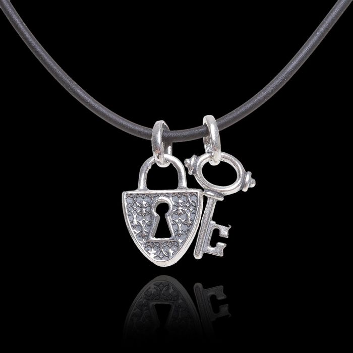 Кулон "Килан", цвет белый в чернёном серебре