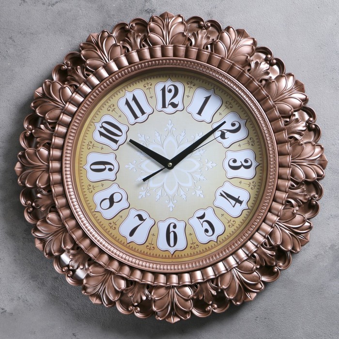 Часы настенные, серия Жанна, рама «листья», ретро циферблат, бронзовые, d=56 см