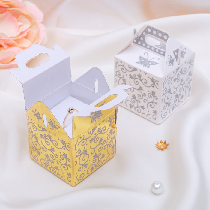 Коробочка подарочная под кольцо/серьги "Сундучок с нанесением ажур" 5*5*7,5, цвет МИКС