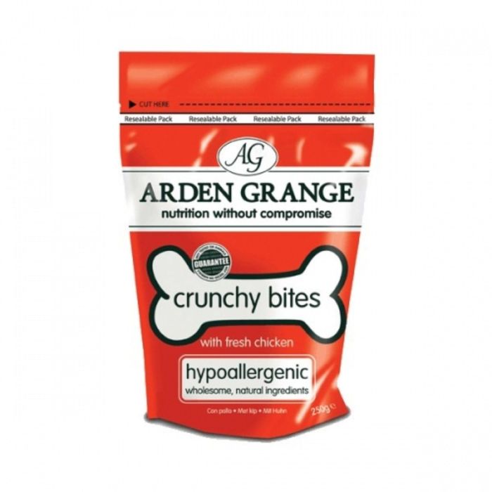 Лакомство Arden Grange для собак, с курицей 250 гр