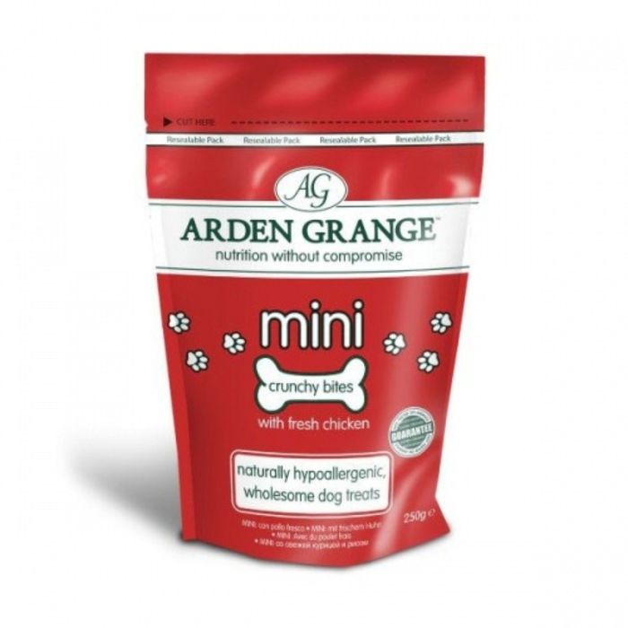 Лакомство Arden Grange для собак мелких пород, с курицей 250 гр