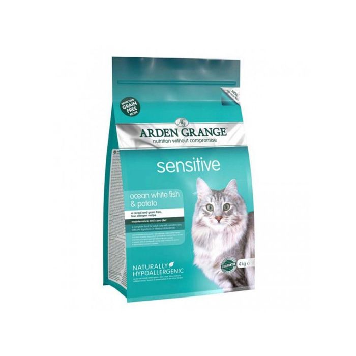 Сухой корм Arden Grange для взрослых кошек с деликатным желудком, беззерновой, 2 кг
