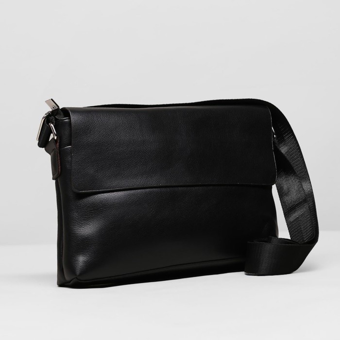 Планшет мужской "Классик", 1 отдел, 2 наружных кармана, длинный ремень, чёрный