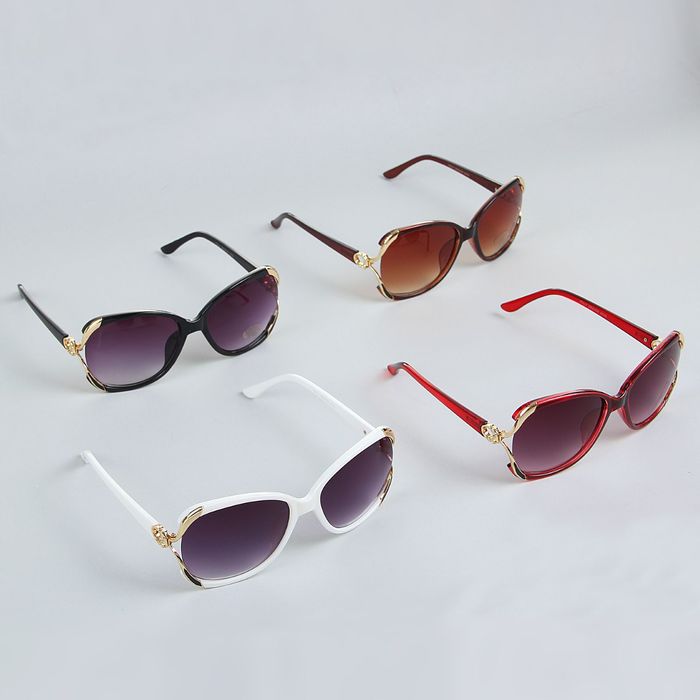 Очки солнцезащитные "Оверсайз", держатели дужек-овал под золото, оправа микс тигр