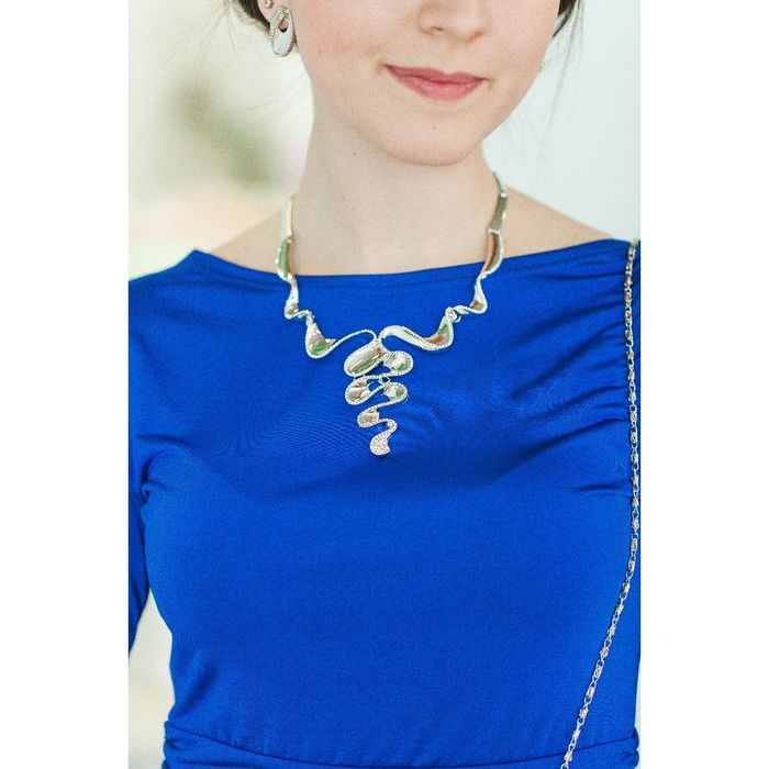 Набор 2 предмета: серьги, колье "Изгиб", цвет белый в серебре