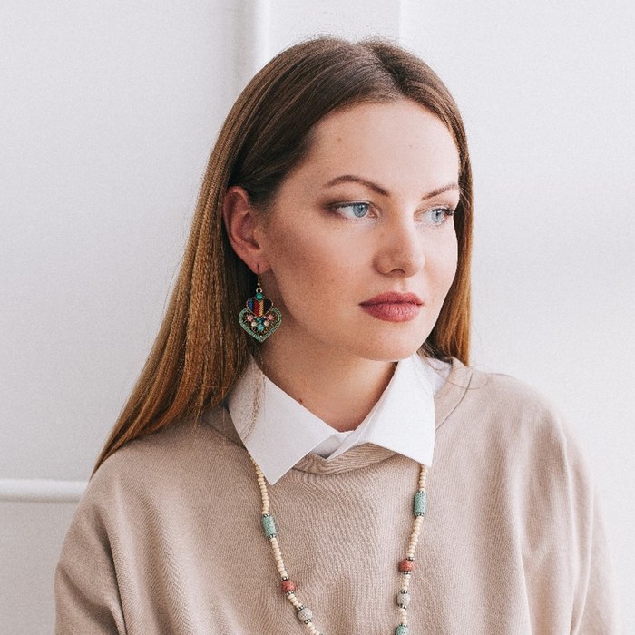 Серьги этника "Сердца" ажур, цветные в чернёном золоте