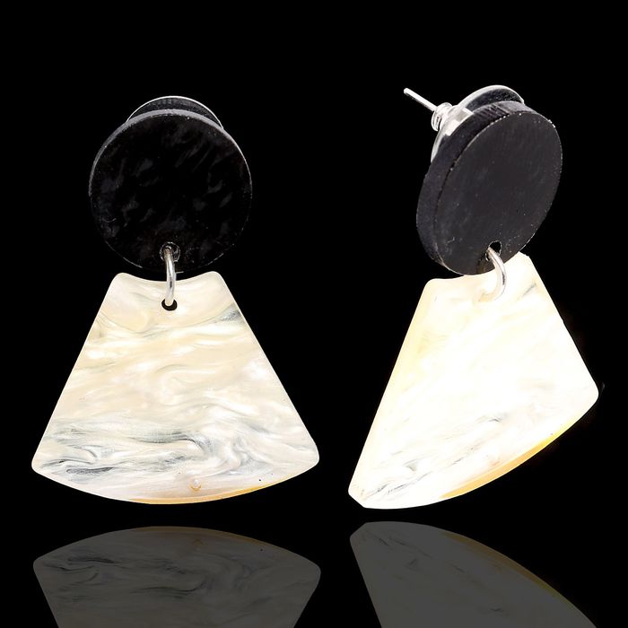 Серьги пластик "Геометрия", цвет чёрно-серый в золоте