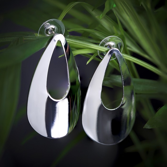 Серьги металл "Капля" леди, цвет серебро