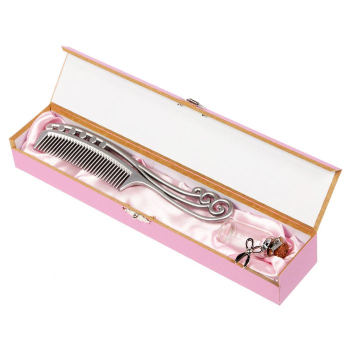 Шкатулка для хранения первого локона "Маленькая принцесса" с расческой