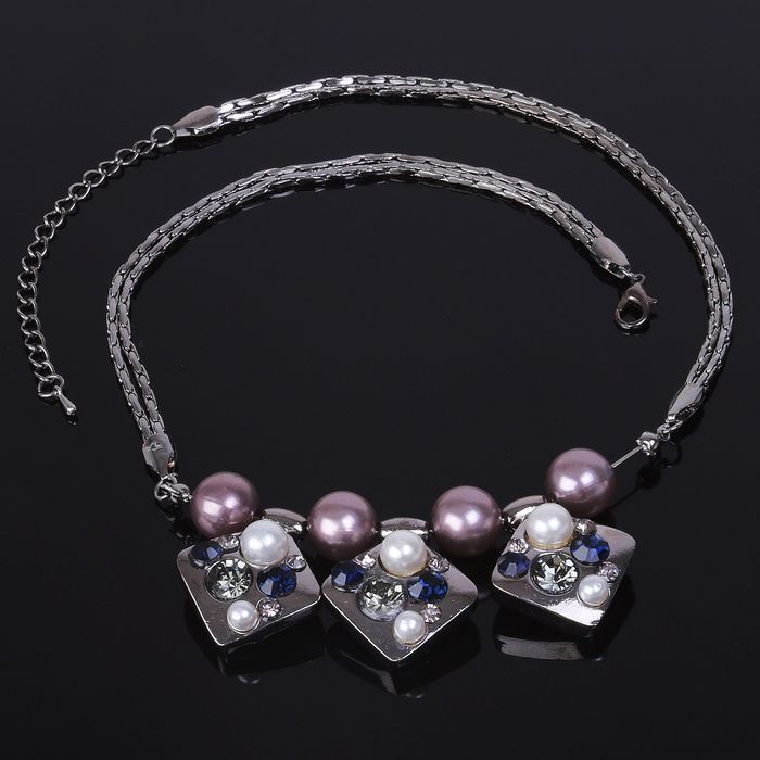 Колье "Жемчужный шар" ромбы, цветное в металле