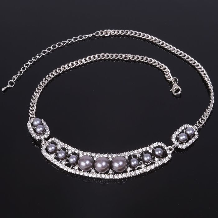 Колье "Жемчужный блеск", цвет бело-сиреневый в серебре