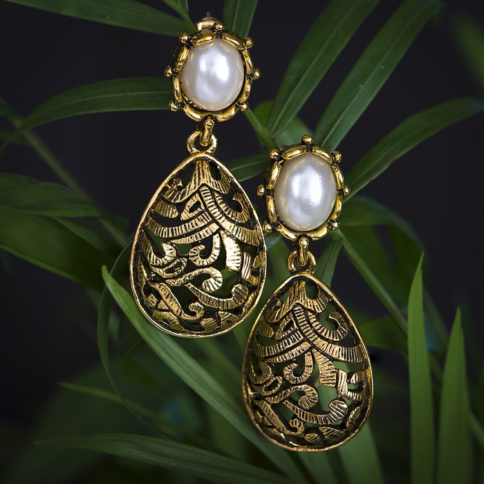 Серьги с жемчугом "Капля" с узорами, цвет белый в чернёном золоте