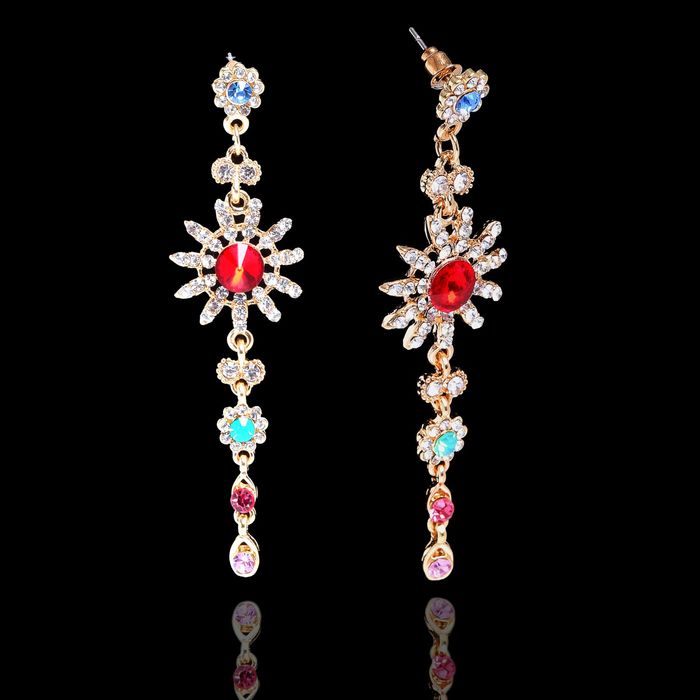 Серьги висячие со стразами "Солнце", цветные в золоте