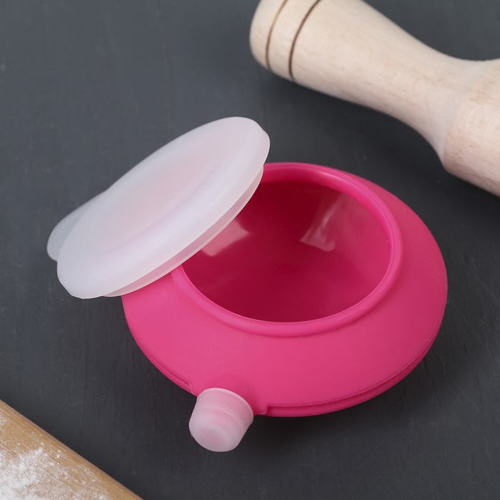 Набор кондитерский для айсинга, 9 предметов: 4 трафарета, коврик, кондитерский мешок, 3 насадки