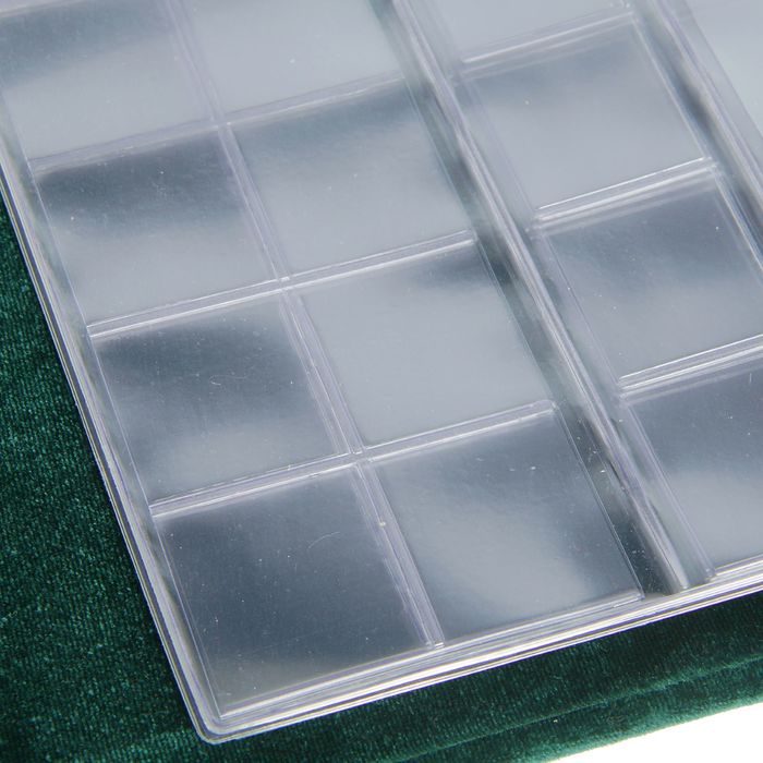 Альбом для монет "Герб" бархат с вышивкой