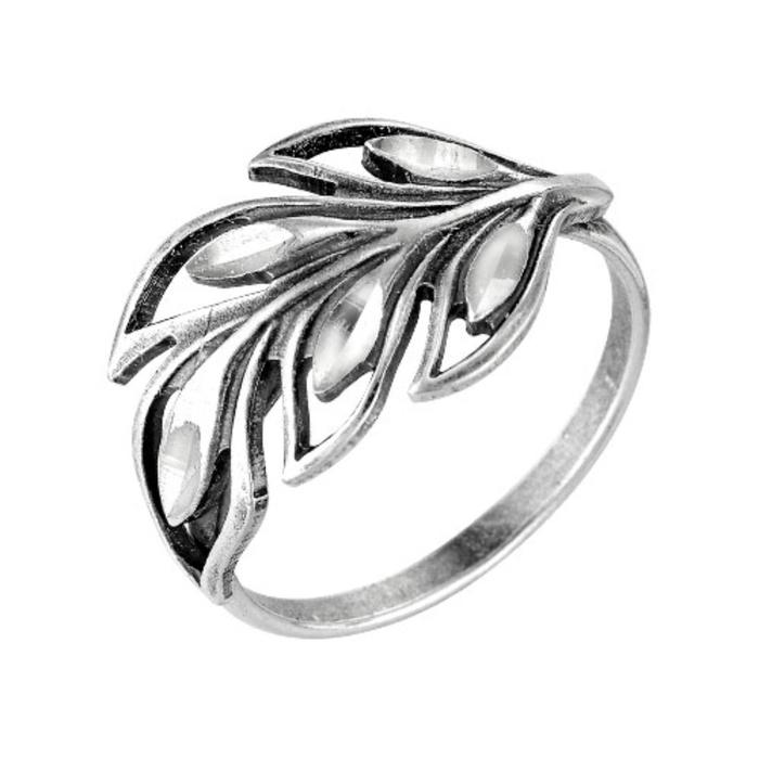 Кольцо "Перо", посеребрение с оксидированием, 18 размер
