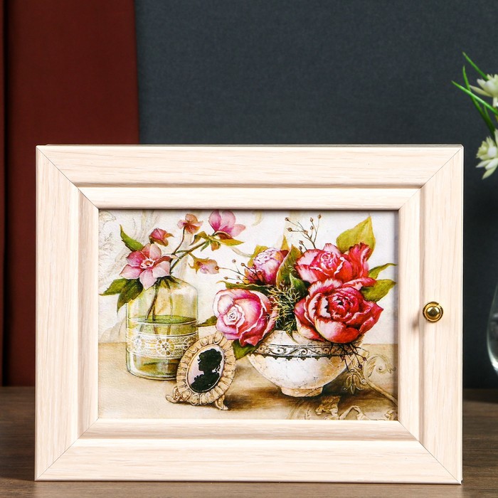 Ключница  "Цветы в вазе" молочный дуб 19х24 см