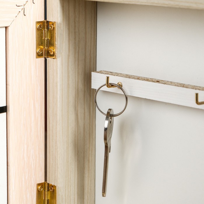 Ключница "Цветы в вазе" молочный дуб 19х24 см