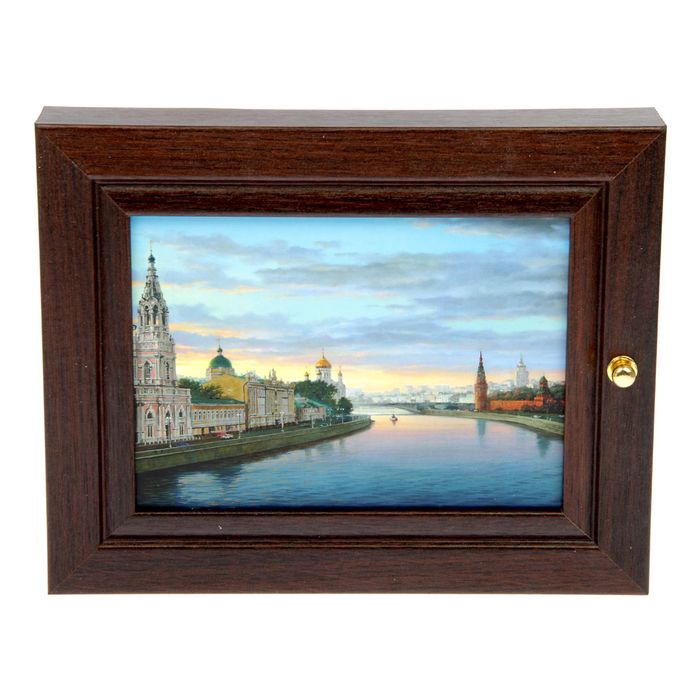 Ключница  "Река" венге 19х24 см